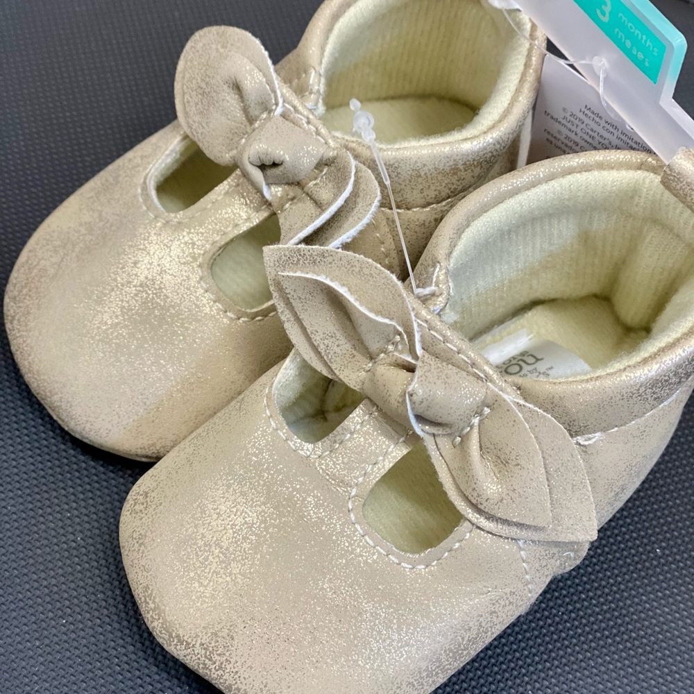 NWT - Baby Girl Gold Mary Janes Shoes